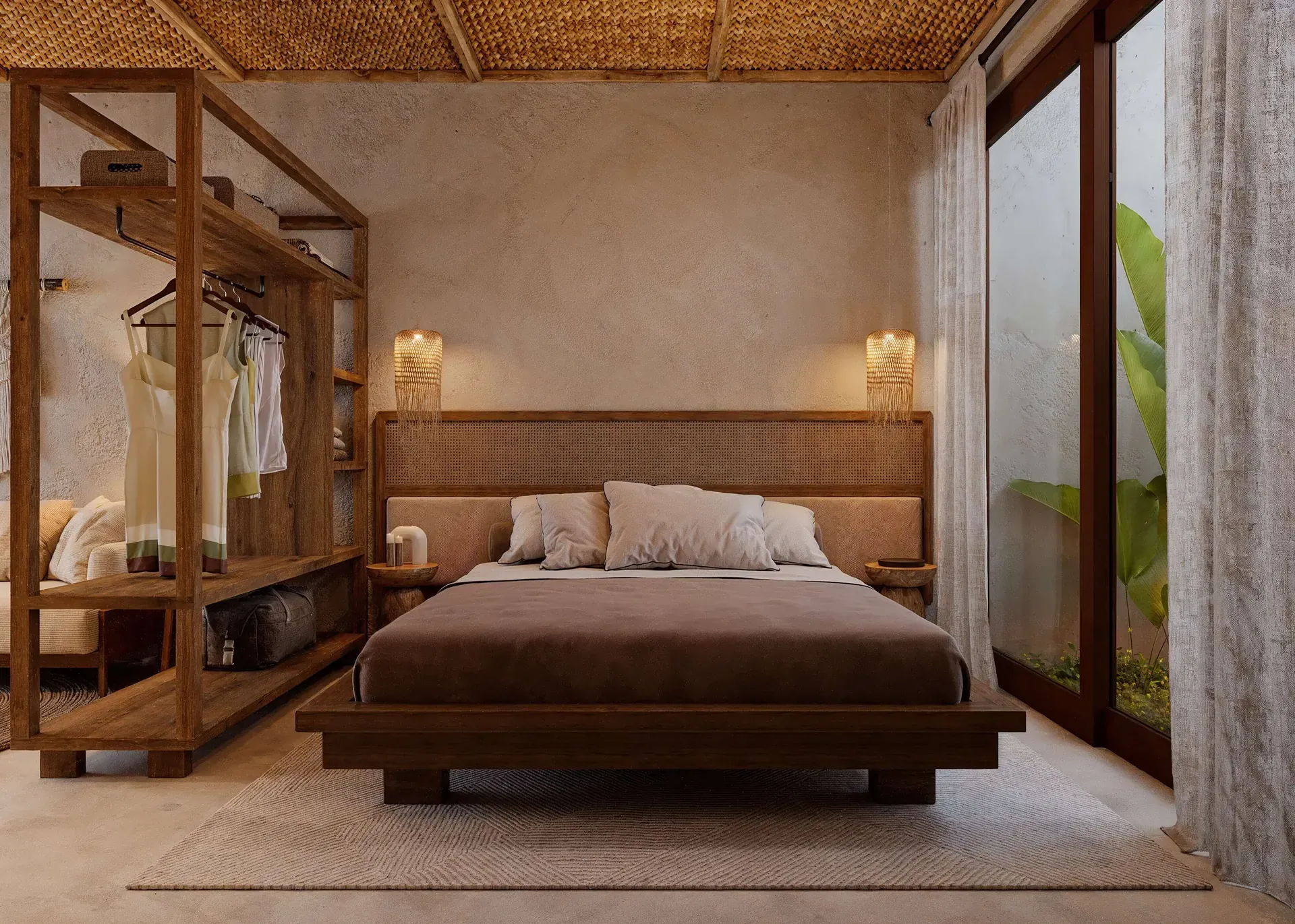 Quarto com closet aberto e janela para o jardim